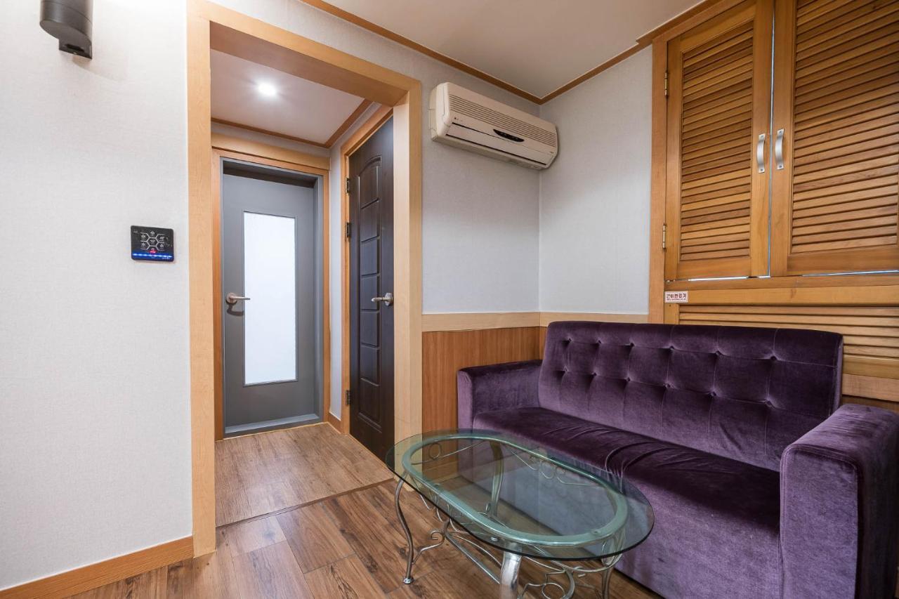 Mu Hotel Sasang Kültér fotó