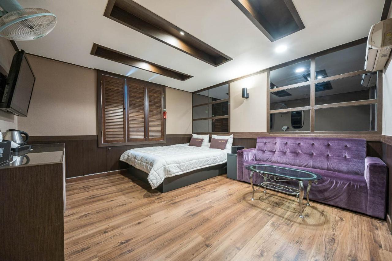 Mu Hotel Sasang Kültér fotó