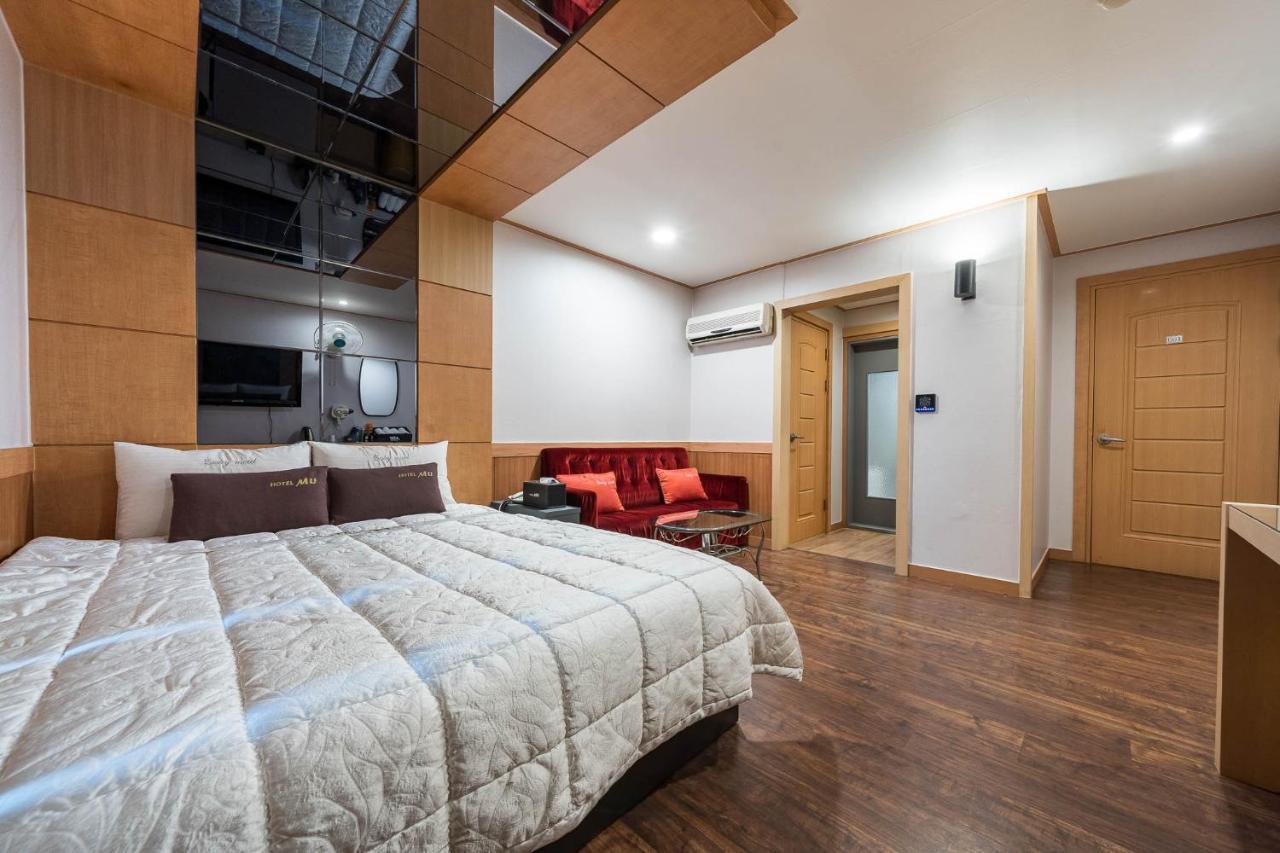 Mu Hotel Sasang Kültér fotó