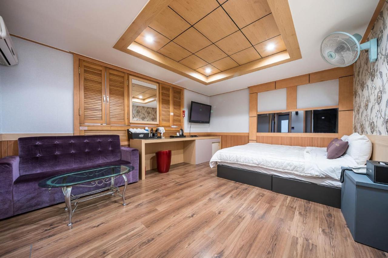 Mu Hotel Sasang Kültér fotó