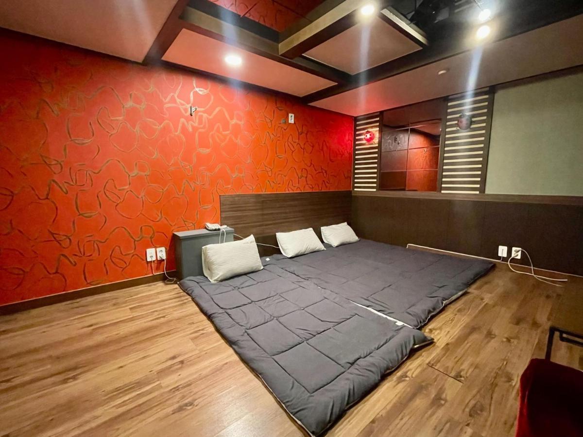 Mu Hotel Sasang Kültér fotó