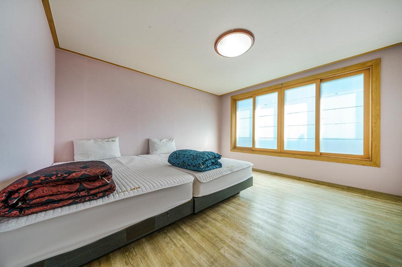 Mu Hotel Sasang Kültér fotó