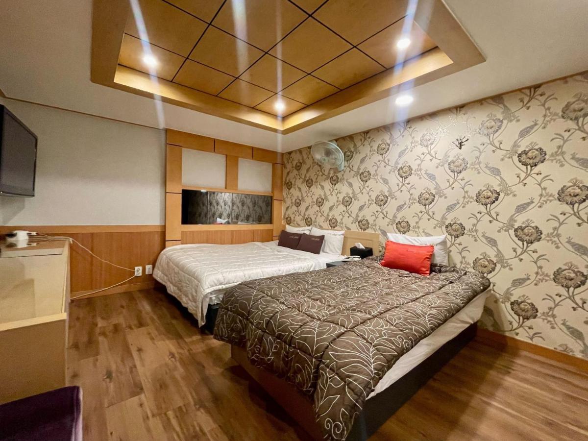 Mu Hotel Sasang Kültér fotó